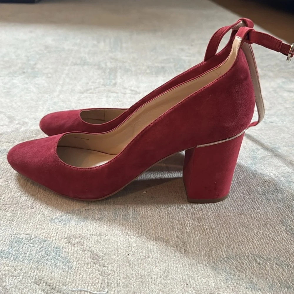 Pink pumps - Picture 2 of 2